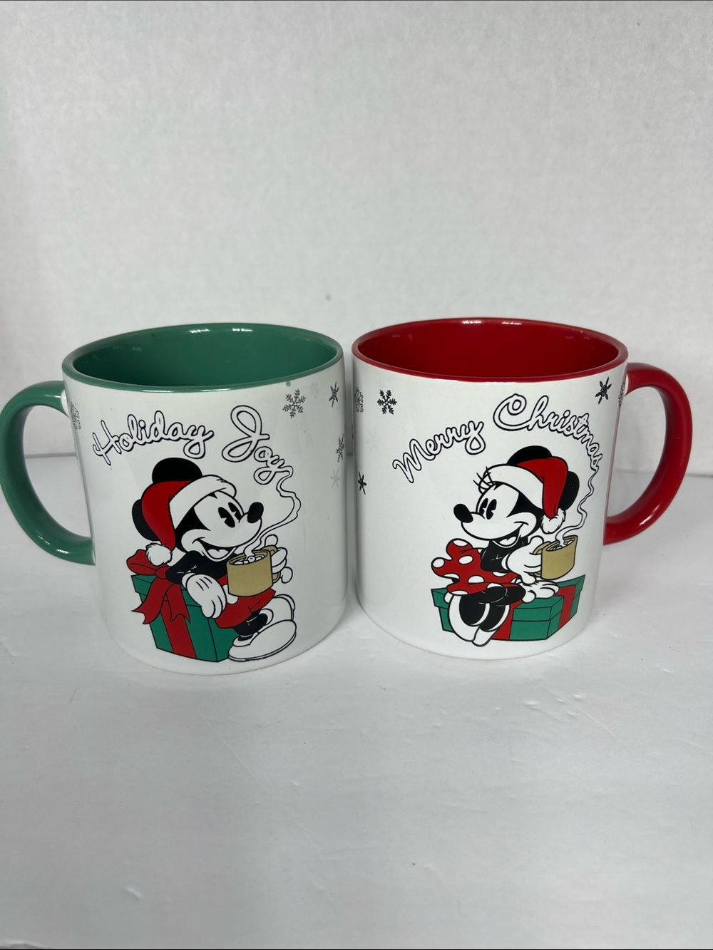 Set Of Two Mickie And Minnie Large Disney Christmas Holiday Coffee Mugs Cups